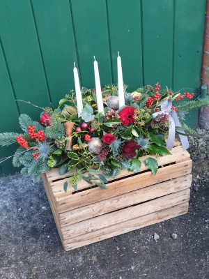 Enlighten Candle Arrangement Triple Candle